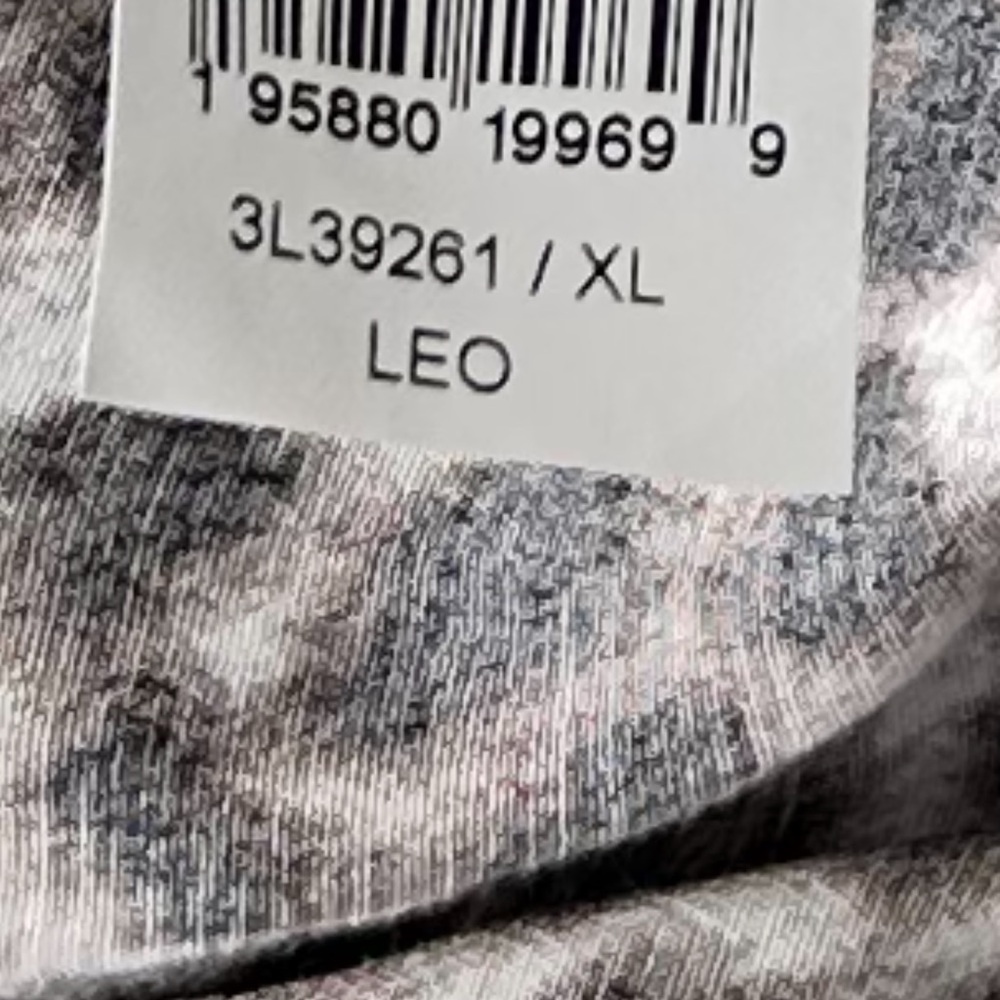 NWOT Karen Kane Women's Long Sleeve Button Up Shirt, XL, Leopard 100% Vi… - Picture 3 of 7